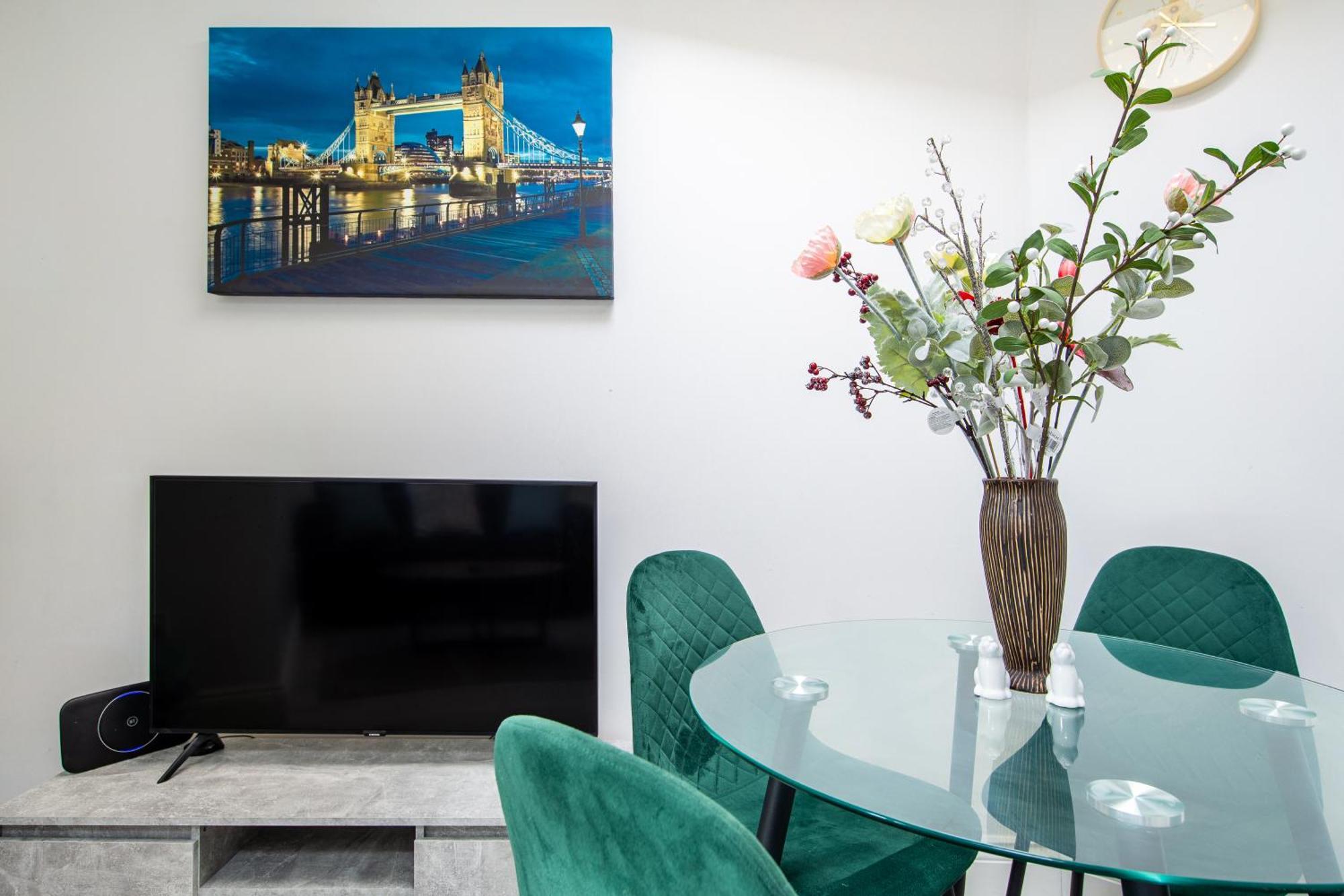 Cosy 1 Bed Apartment With Free Parking Close To Underground Station Zone 2 For Quick Access To Central London Up To 5 Guests Eksteriør bilde